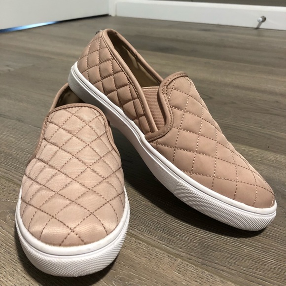 Brand new Steve Madden shoes - Picture 1 of 6